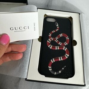 GUCCI iPhone X/XS Authentic Snake Phone Case